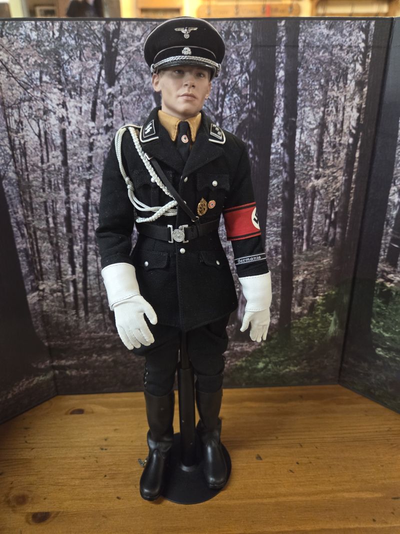Ex Display 1/6th