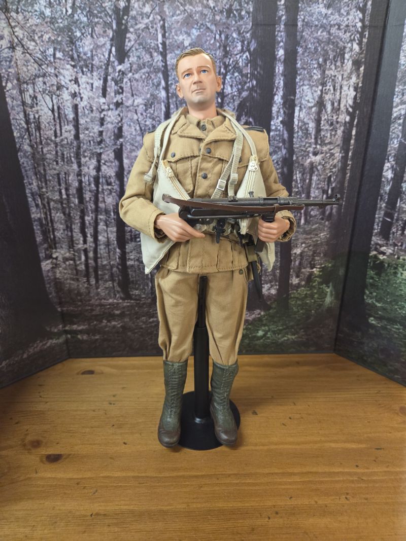 EX DISPLAY 1/6TH