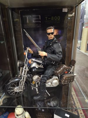 1/6th Terminator & Motorbike
